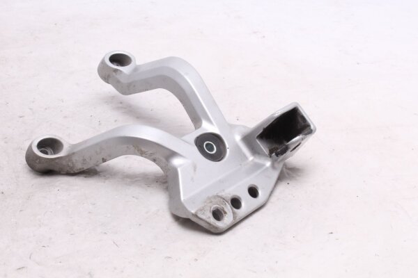fotstödsfäste bak höger, passagerarsida Kawasaki KLV 1000 KLV1000A 04-06