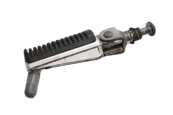 Rear right folding passenger footrest, rubber Yamaha FZS 600 Fazer RJ02 98-99