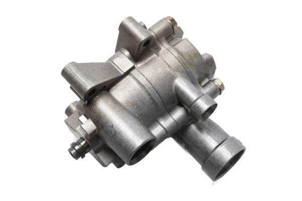 Oil pump drive, pump housing lubrication Honda CB Seven Fifty RC42 92-03