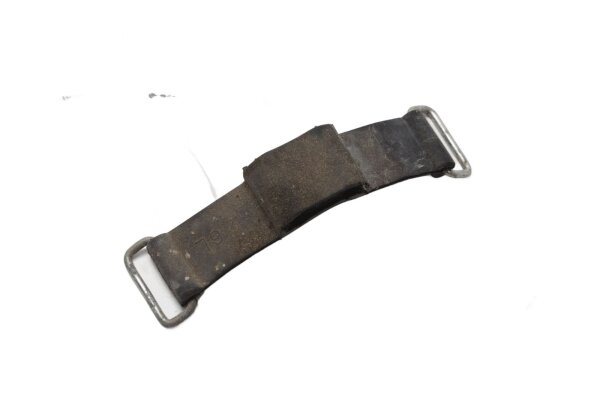 Työkalunauhan pidikkeen kiinnityshihna Yamaha FZS 600 Fazer RJ02 98-99