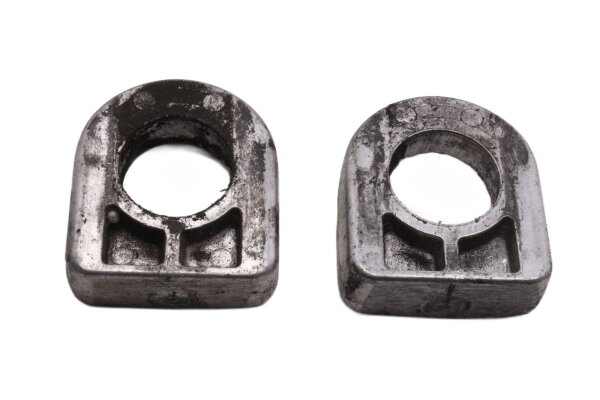 Chain tensioner swingarm adjustment blocks Aprilia SL 1000 Falco ZD4PA 99-04