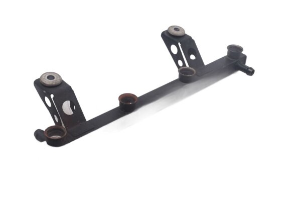 Fuel rail, fuel distributor, fuel injector BMW K 1100 RS K589 0522 92-96