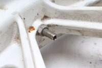 Framhjulsfälg vit 17 tums bromsskivfäste Ducati 906 Paso ZDM906 89-92
