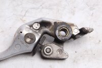 Säädettävä jarruvipu yläsäätömekanismissa Honda VTR 1000 Firestorm SC36 97-06