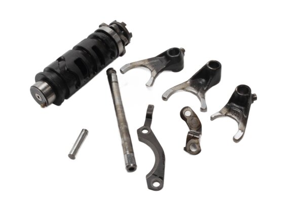 Shift drum, forks, shift linkage, gearshift, gearbox, 460 Yamaha XJ 550 4V8 84-84