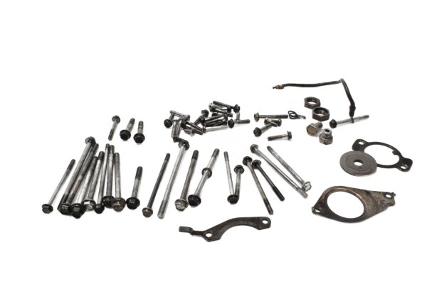 Engine bolts, engine gasket set, brackets, nuts, screws Yamaha XJ 550 4V8 84-84