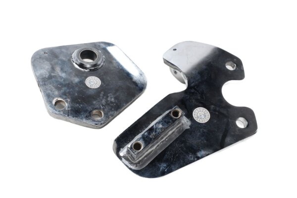Fußrastenhalter Trägerplatte vorne links rechts Triumph Thunderbird 1600 09-09