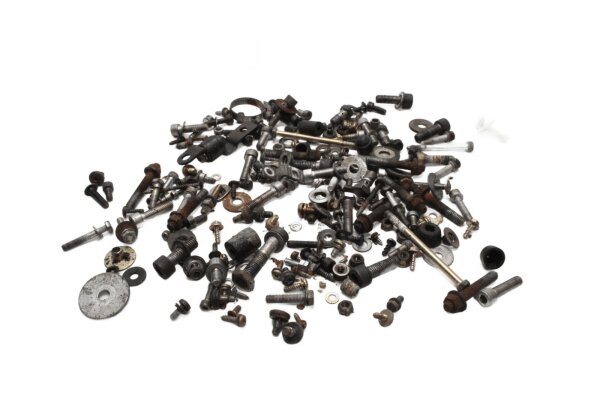 Assortment of screws, holders, rubber buffers, clamps BMW K 100 RS 16V K589 0523 89-92
