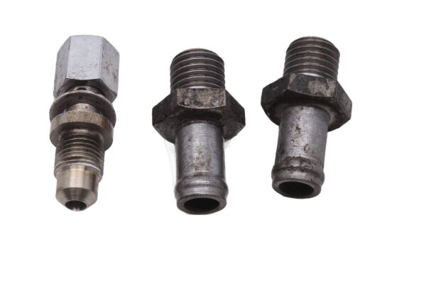 Oil cooler connection screw fitting, oil line BMW K 1200 S K12S K40 0581 05-08