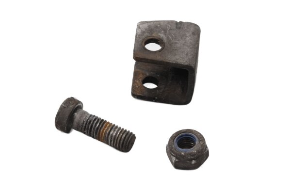 Piastra di montaggio del supporto del poggiapiedi posteriore sinistro BMW K 100 RS 16V K589 0523 89-92