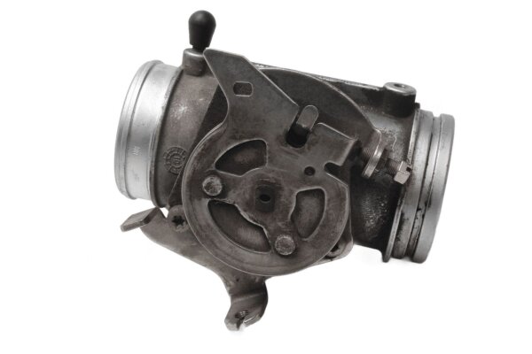 Throttle valve, injection system, left intake manifold BMW R 1150 RS R22 0447 01-05