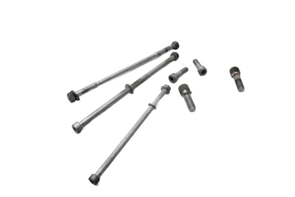 Moottorin kiinnitysruuvisarja, rungon kiinnitys BMW R 1100 S R2S 98-06
