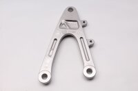 Piastra di supporto della staffa del poggiapiedi anteriore sinistra Yamaha YZF R1 RN12 04-06