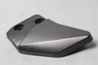cache de fixation du repose-pied droit Aprilia RST 1000 Futura PW / RST1000 01-04