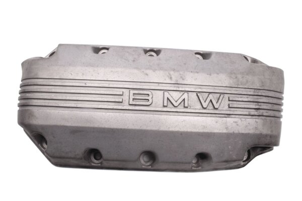 Venttiilikansi, sylinterikannen kansi (oikea), moottorin kansi BMW K100 0501 K589 82-88