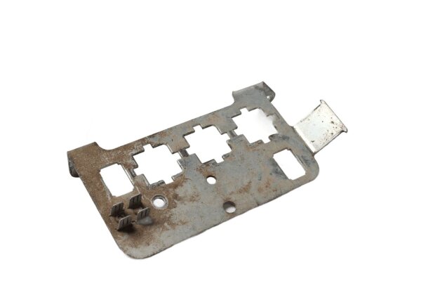 Kontakthållare, relähållare, förarplats, metall, elsystem KTM 620 LC4 620LC4 99-07