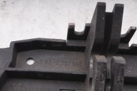 Takaistuimen kiinnike, istuimen kiinnityskannatin BMW K 1200 RS 589 96-00