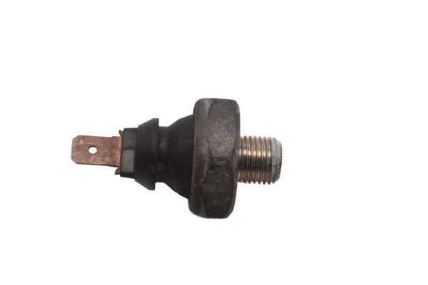 Oljetrycksbrytare, trycksensor, motorsensor, brytare BMW K100 0501 K589 82-88