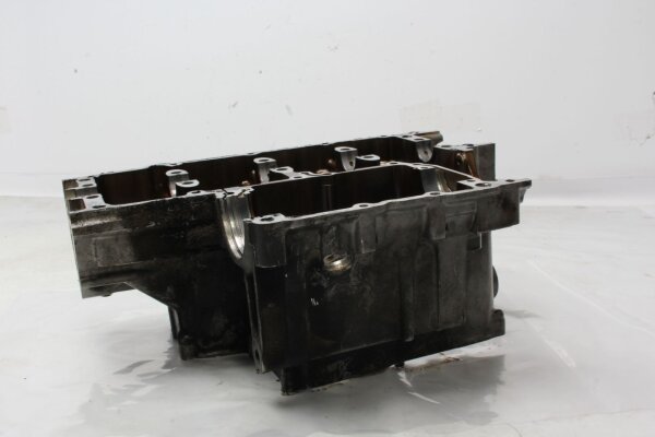 Topplockskåpa, ventilkåpa, motorfästen Yamaha YZF R1 RN01 98-99