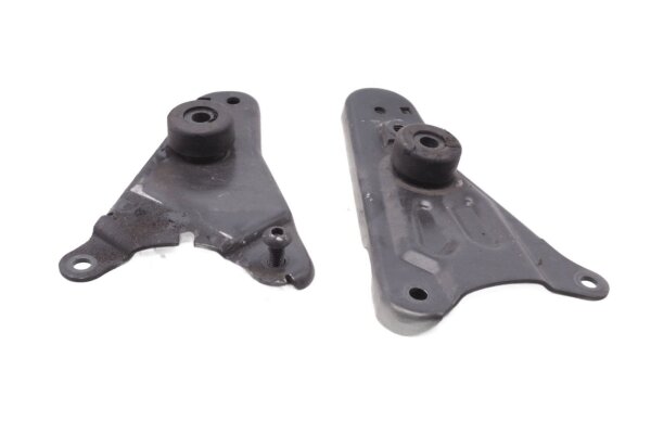 Footrest bracket carrier plate left right for BMW R 1100 RS 0522 / K589 92-95