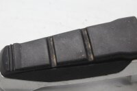 Coussinet en caoutchouc du support gauche du repose-pieds passager MZ11/018 BMW R 1150 R R21 99-04