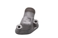 Coolant connection at the rear of the thermostat housing...