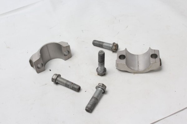 Tredobbelte klemmer, øvre styrbeslag, skrueforbindelser KTM SM 950 LC8 05-08