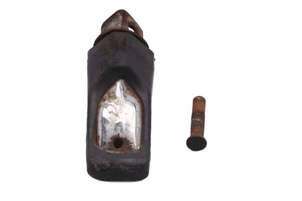 Front right footrest, drivers rubber pedal pad Kawasaki KLR 650 KL650C 95-04