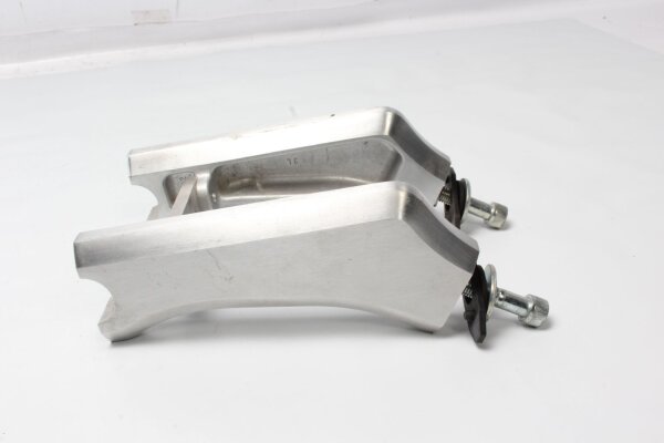 Stuurverhoger afstandhouder Suzuki VZR 1800 M1800 R2 Intruder WVCA 08-09
