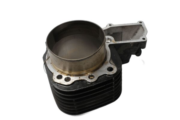 Cylinder with cylinder liner on the right, piston guide, cooling BMW R 1200 RT 0368 05-09