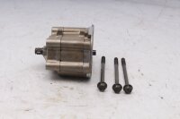 Öljypumpun käyttömoottorin voitelu Yamaha XJR 1300 RP02 99-01