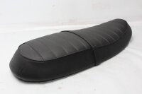 Bench cover, stool, quilting, straps, piping Triumph...