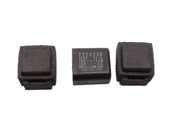 Relais clignotant FZ222SD 12V 85c/m Aprilia RST 1000 Futura PW 01-04