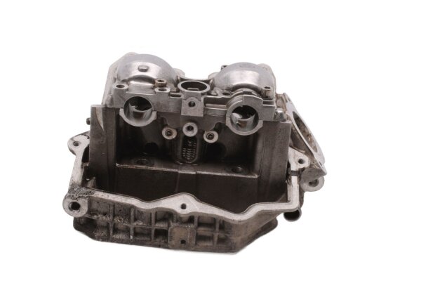 Culasse, face avant du cache-culbuteurs, admission, échappement Aprilia RST 1000 Futura PW 01-04