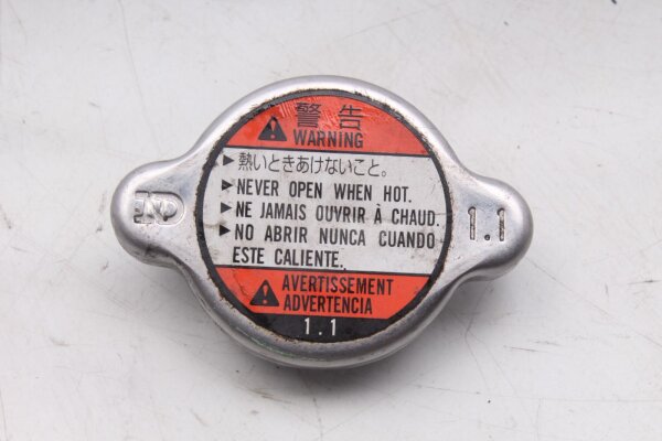 Tappo del radiatore, tappo a pressione, raffreddamento motore 1.1 Yamaha FJR 1300 RP11 04-05