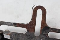 Rekisterikilven pidike, kiinnike, takavalon kiinnike Yamaha FSZ 1000 Fazer RN14 05-05