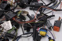 Wiring harness, connectors, electrical components, cables, fuse box Unbekannt Konvolut