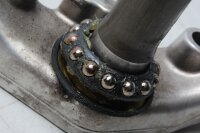 pontet inférieur de fourche, colonne de direction, support de roulement de direction Honda CB 1300 SC40 98-02