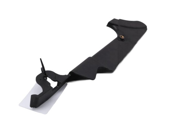 Onderste afdekking van de kettingbeschermer Harley-Davidson Rocker C 1584 FXCWC Softail 11-11