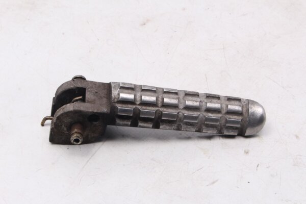Voetsteun links voor de bestuurder, geribbeld Ducati Monster 620 ie ZDMM400 137 M4 02-06