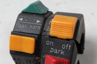 Commandes au guidon gauche : clignotants, feux, klaxon, démarreur Moto Guzzi V65 PG 81-87