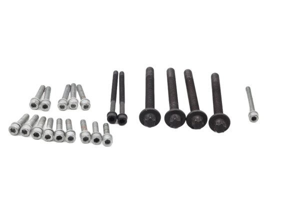 Cilinderkop schroefset Harley-Davidson V-Rod 1130 VRSCR Street Rod 07-07