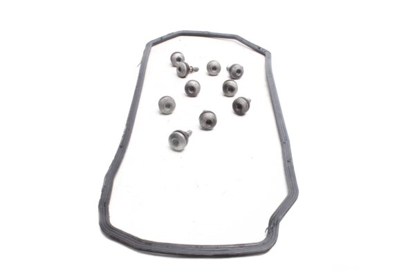 Schroefset voor kleppendekselpakking rechts BMW K 1100 RS K589 0522 92-96
