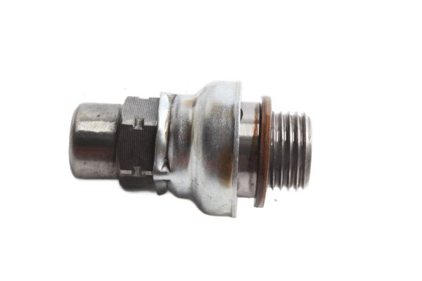 Oil pump valve piston check valve Suzuki GSF 1200 Bandit WVA9 01-05