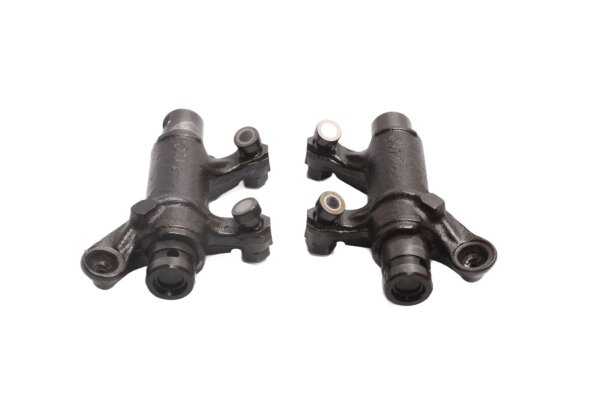 keinuvivun kiinnike oikea nokka-akseli BMW R 1200 R R1ST K27 0378 07-10