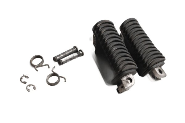 Fotstöd för förare fram vänster höger gummi BMW K 1200 GT K44 K12S 0587 06-08