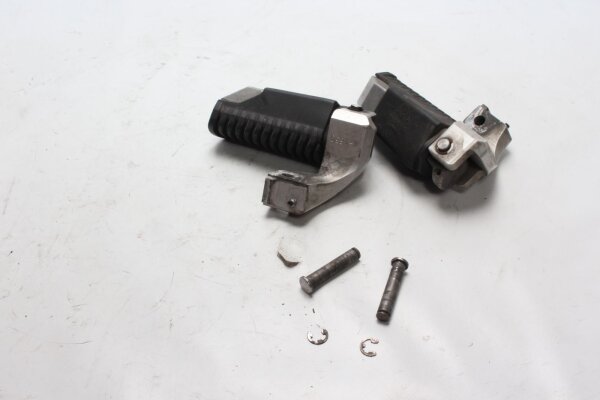 Passagerfodstøttepar bag venstre højre BMW K 1200 GT K44 K12S 0587 06-08