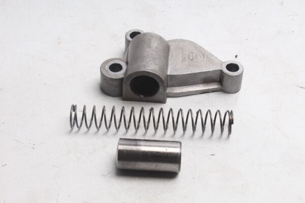 Timing chain tensioner, timing chain, oil pump 1341077 BMW R 1150 GS R21 0415 99-04