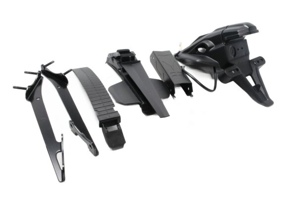 Support de plaque dimmatriculation, éclairage de plaque dimmatriculation, protection anti-éclaboussures Yamaha MT-09 850 A 21-21