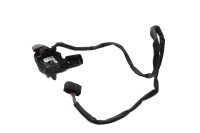 Left handlebar switch: horn, turn signals, hazard lights...